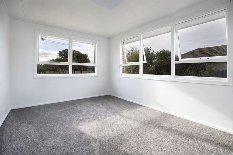 Photo of property in 38 Farrington Avenue, Bishopdale, Christchurch, 8053