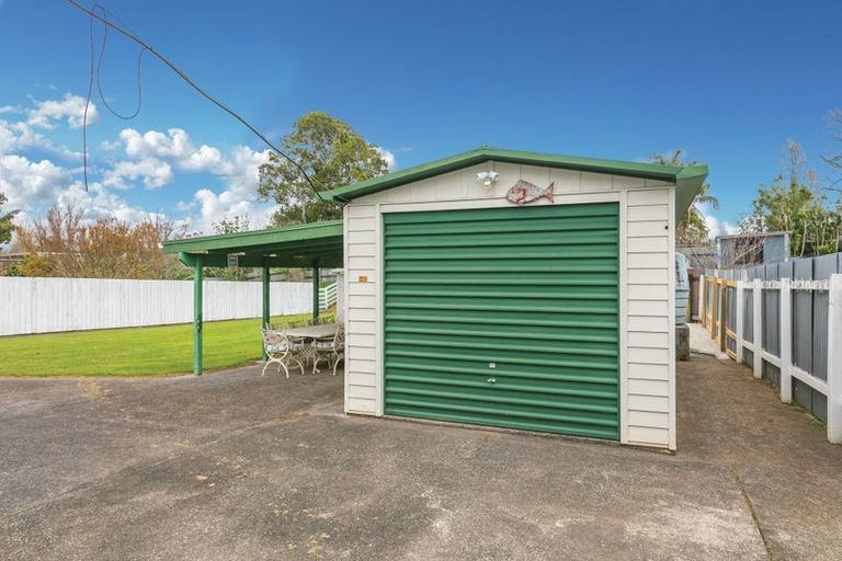 Photo of property in 35 Victoria Street, Coromandel, 3506