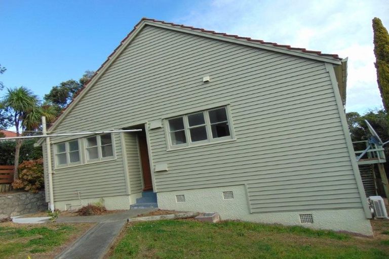 Photo of property in 35-37 May Avenue, Hospital Hill, Napier, 4110