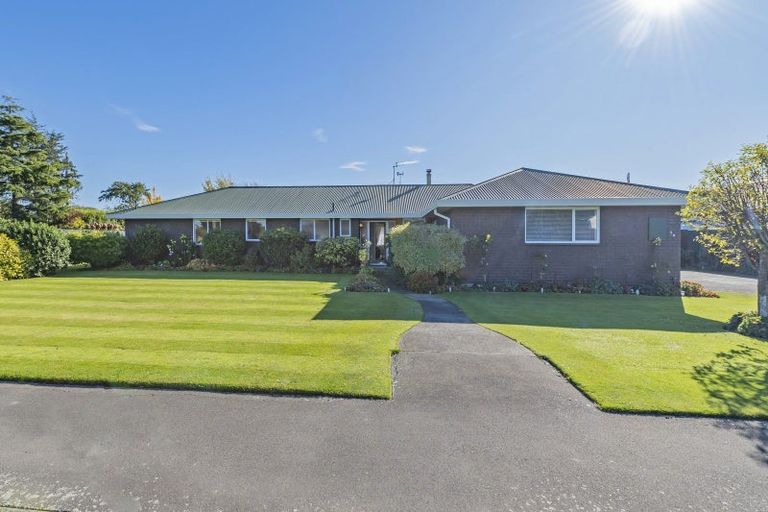 Photo of property in 39 Woodville Street, Leeston, 7632