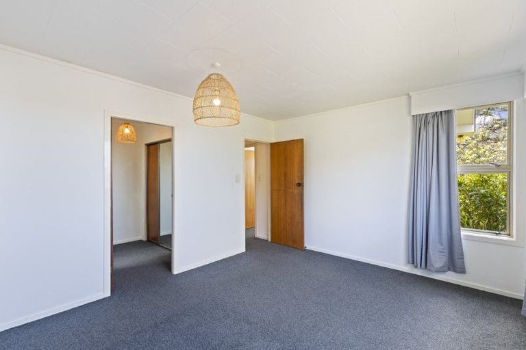 Photo of property in 68 Fernleigh Street, Frankleigh Park, New Plymouth, 4310