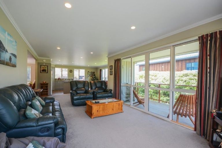 Photo of property in 20 Seaview Lane, Wainui, French Farm, 7582