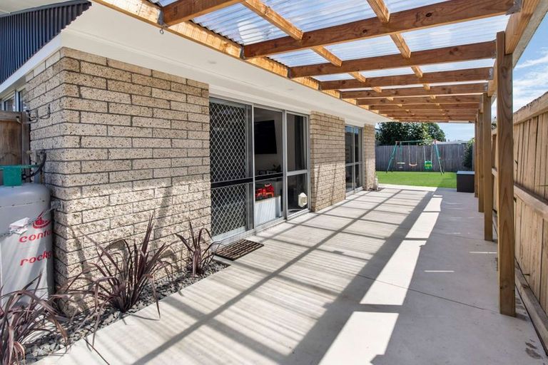 Photo of property in 72 Livingstone Avenue, Nawton, Hamilton, 3200