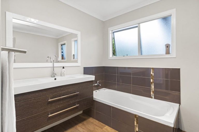 Photo of property in 735 Crozier Street, Pirongia, 3802