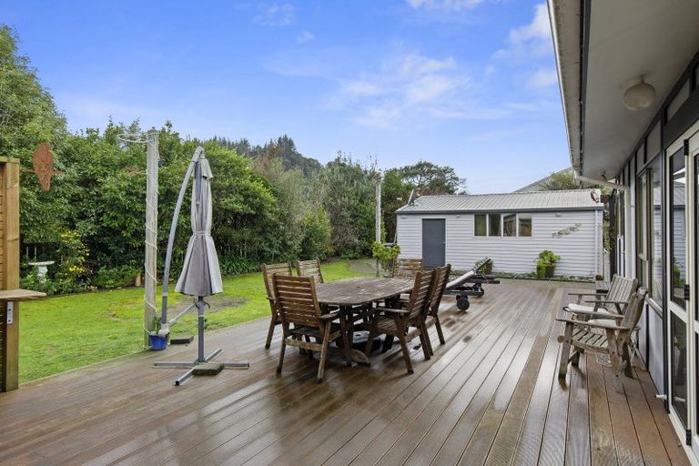 Photo of property in 39b Gemstone Drive, Birchville, Upper Hutt, 5018