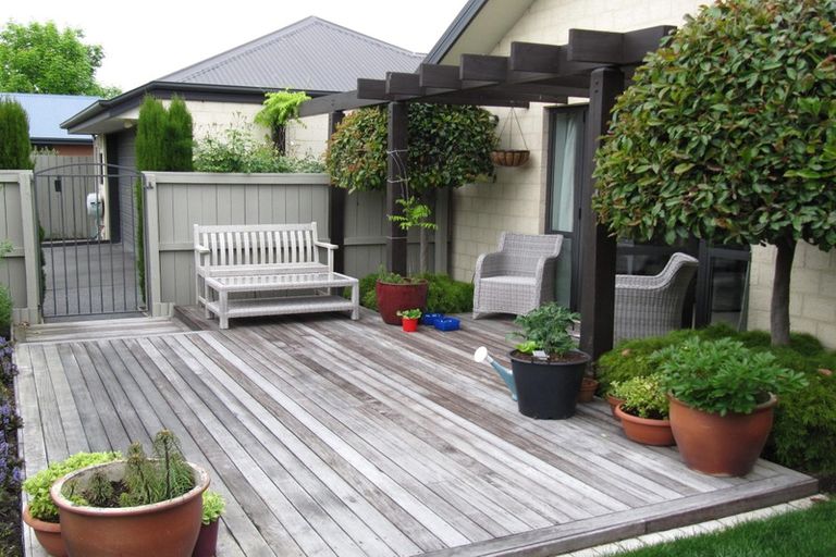 Photo of property in 6 Blarney Place, Casebrook, Christchurch, 8051