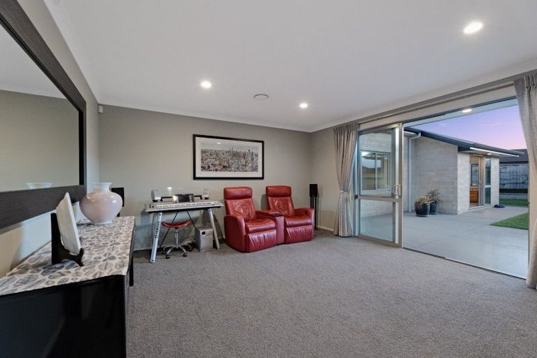 Photo of property in 27 Mortlake Heights, Pyes Pa, Tauranga, 3112