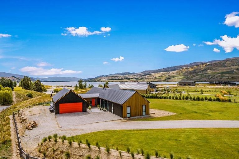 Photo of property in 1 Stout Terrace, Cromwell, 9310