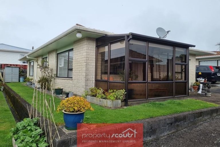 Photo of property in 7/2 Broadway, Waitara, 4320