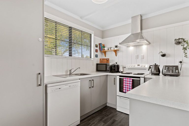 Photo of property in 9 Miller Street, Glenholme, Rotorua, 3010