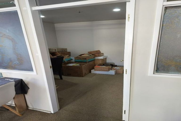 Photo of property in Courtenay Apartments, 504/120 Courtenay Place, Te Aro, Wellington, 6011