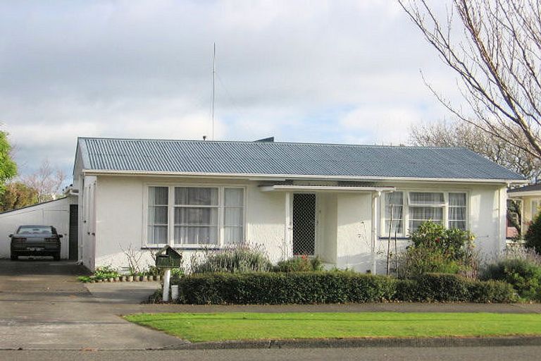 Photo of property in 108 Fitzroy Street, Terrace End, Palmerston North, 4410
