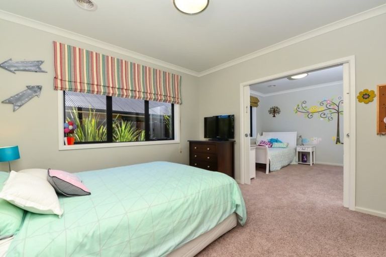 Photo of property in 1 Witehira Way, Flagstaff, Hamilton, 3210