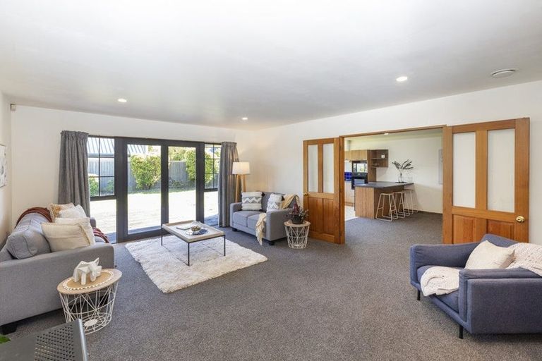 Photo of property in 25 Panckhurst Drive, Woodend, 7610