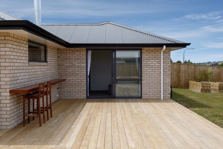 Photo of property in 78 Huka Heights Drive, Rangatira Park, Taupo, 3330