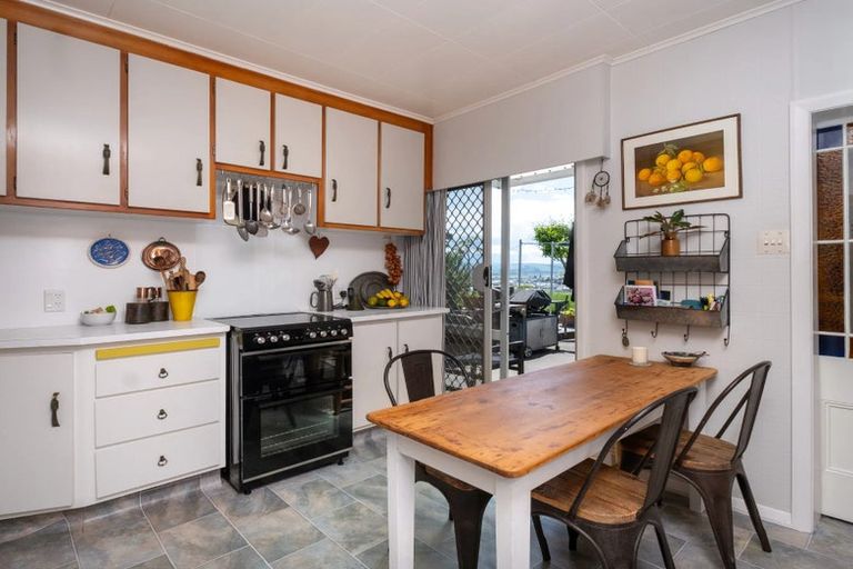 Photo of property in 8 Goldsmith Terrace, Hospital Hill, Napier, 4110