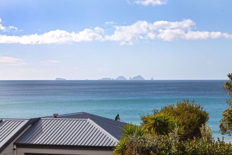 Photo of property in 108 Oratia Place, Onemana, Whangamata, 3691