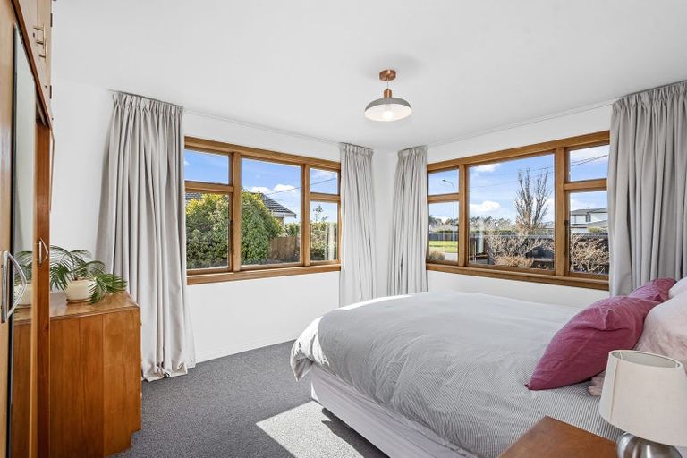 Photo of property in 68 Kennedys Bush Road, Halswell, Christchurch, 8025