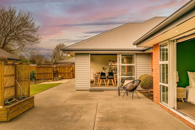 Photo of property in 6 Mimosa Lane, Yaldhurst, Christchurch, 8042