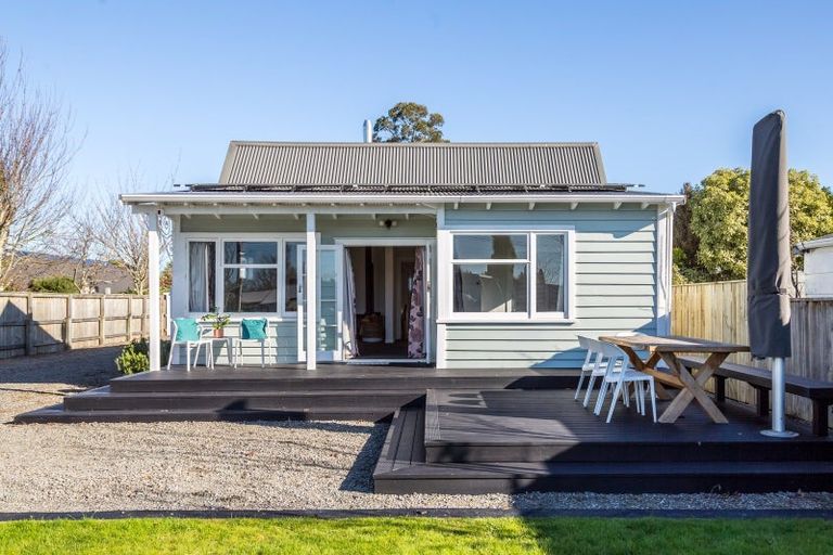 Photo of property in 18a Humphries Street, Greytown, 5712