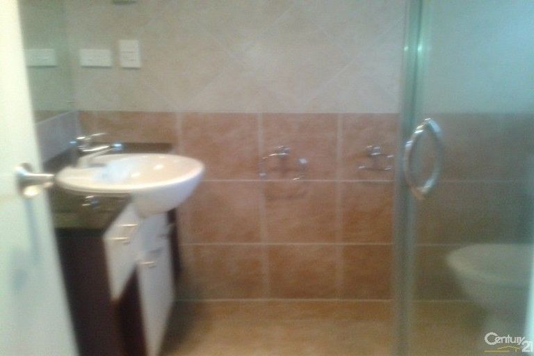 Photo of property in 9 Elwyn Close, Flat Bush, Auckland, 2016