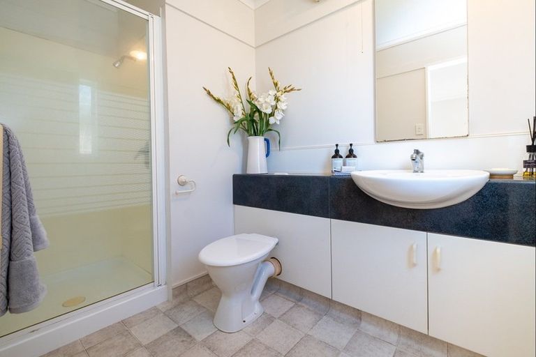 Photo of property in 2a Arcadia Lane, Havelock North, 4130