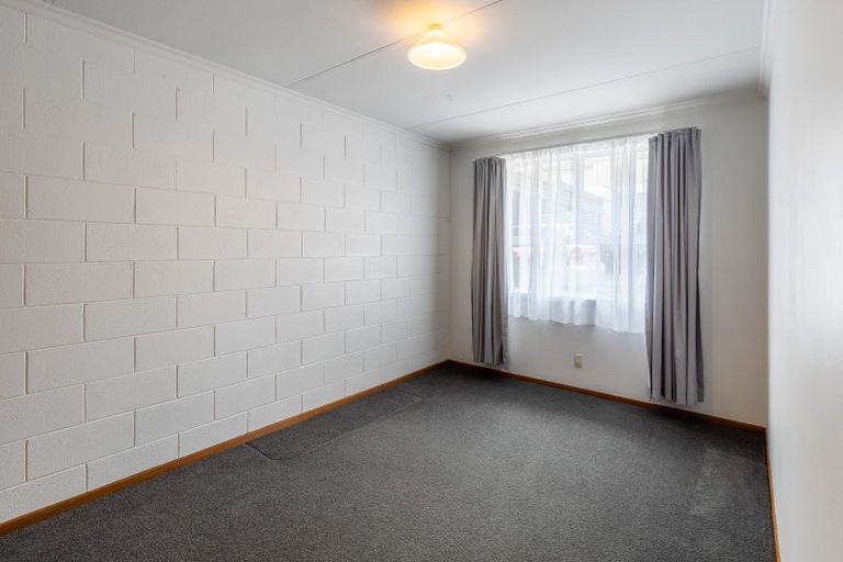 Photo of property in 71a Young Street, New Plymouth, 4310