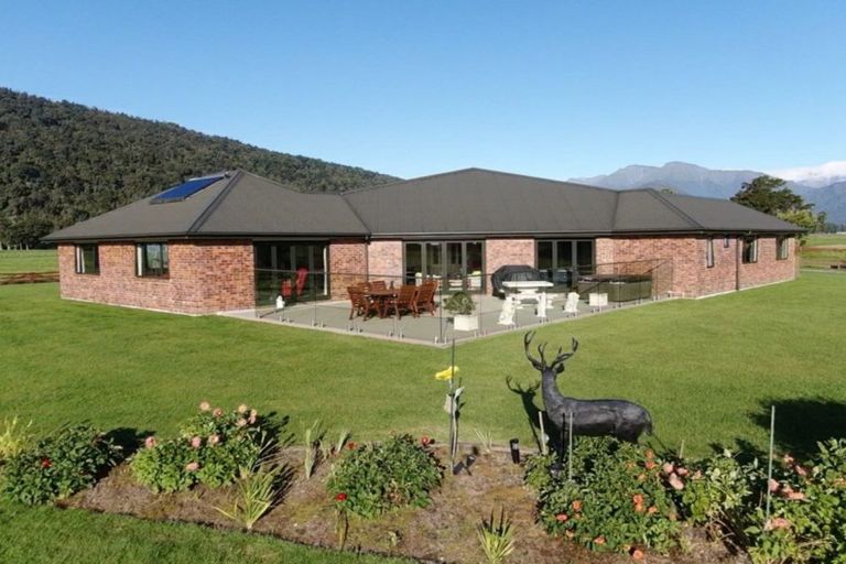 Photo of property in 573 Upper Kokatahi Road, Kokatahi, Hokitika, 7881