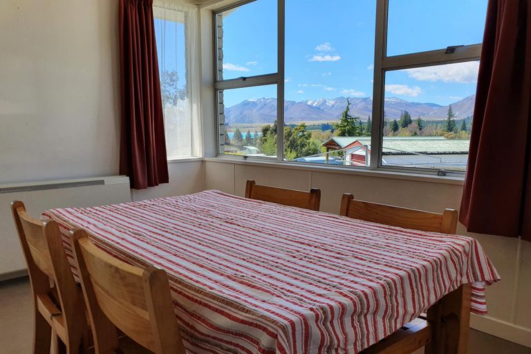 Photo of property in 32 Aorangi Crescent, Lake Tekapo, 7999