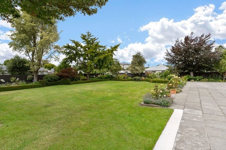 Photo of property in 132b Mcfaddens Road, St Albans, Christchurch, 8052