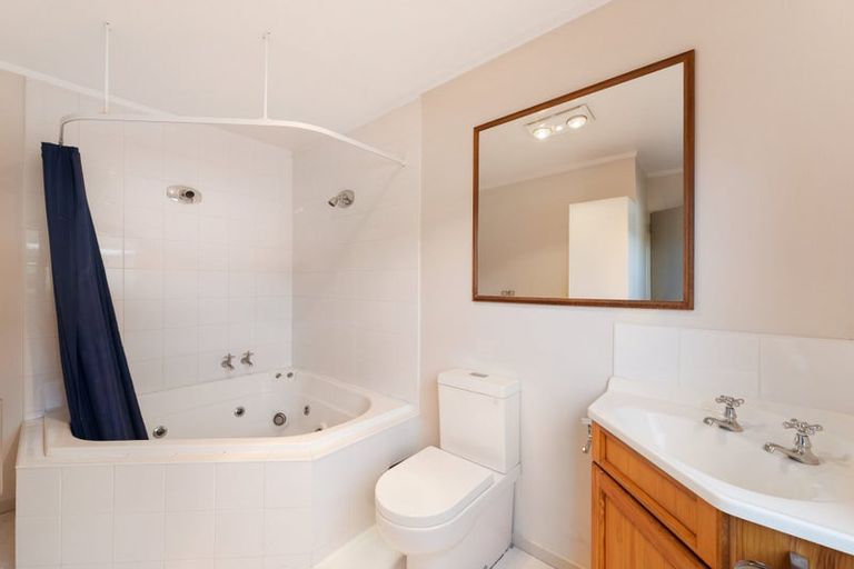 Photo of property in 40b Hartford Avenue, Papamoa Beach, Papamoa, 3118