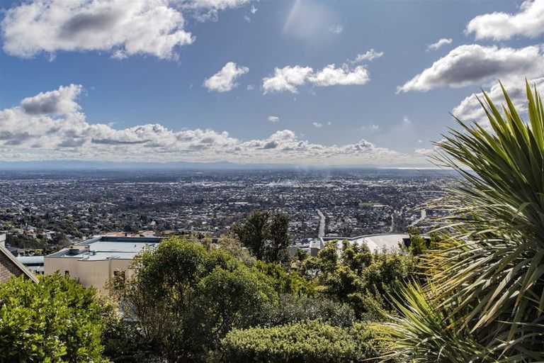 Photo of property in 5 Harry Ell Drive, Cashmere, Christchurch, 8022