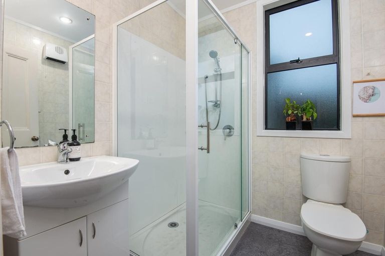 Photo of property in 30 Saint Albans Street, Bradford, Dunedin, 9011