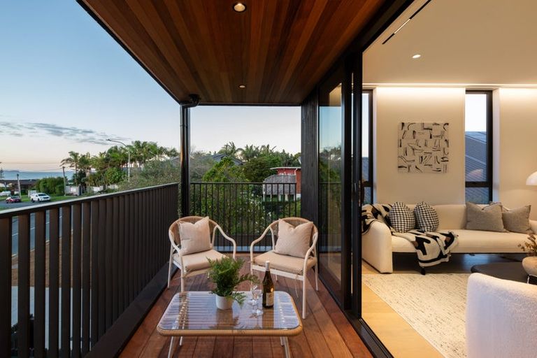 Photo of property in 12a Kowhai Road, Campbells Bay, Auckland, 0630