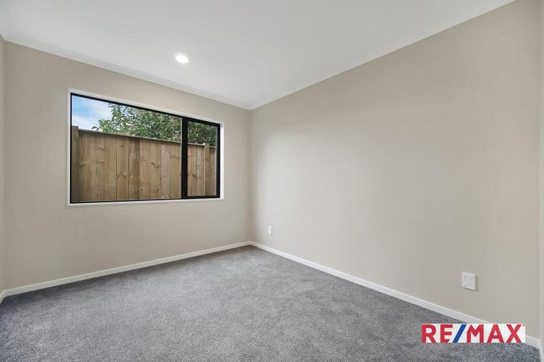 Photo of property in 31 Combat Street, Papakura, 2110