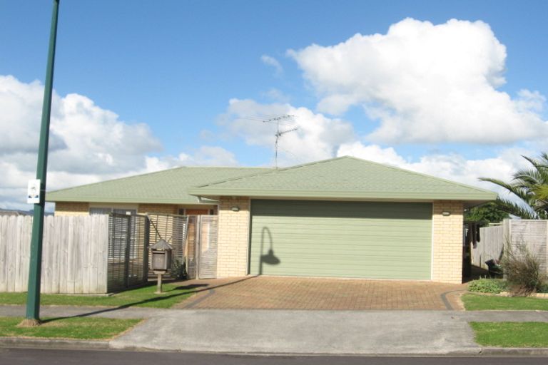Photo of property in 36 Rathmar Drive, Manurewa, Auckland, 2105
