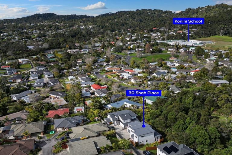 Photo of property in 30 Shah Place, Glen Eden, Auckland, 0602
