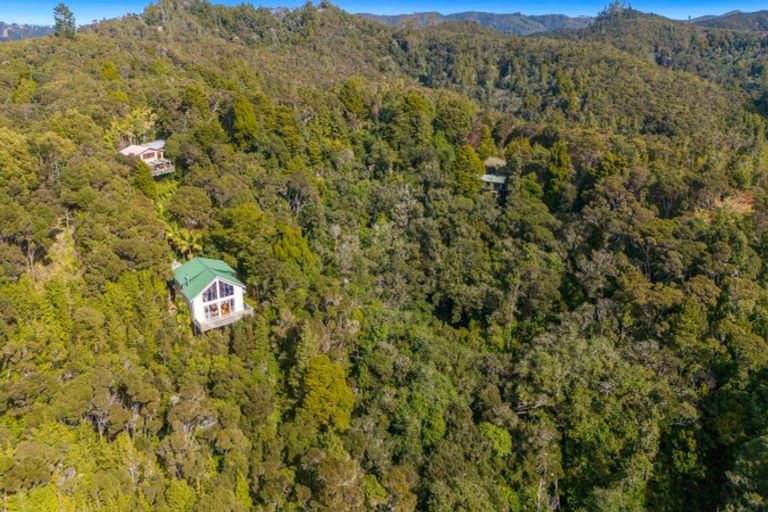 Photo of property in 33 Ward Drive, Opua, 0200
