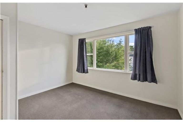 Photo of property in 2/5 Tara Street, Riccarton, Christchurch, 8041