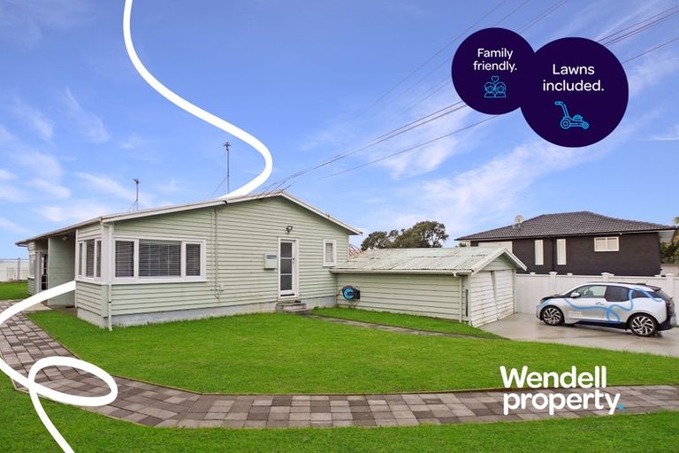 Photo of property in 47 View Road, Campbells Bay, Auckland, 0630