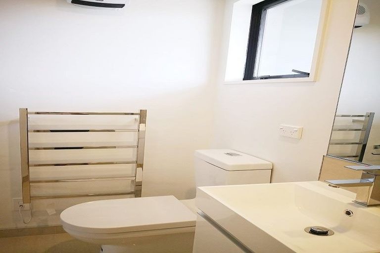 Photo of property in 70a Burke Street, Addington, Christchurch, 8024