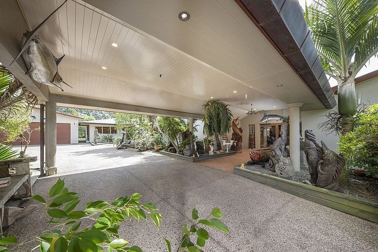 Photo of property in 63 Riverland Road, Kumeu, 0892