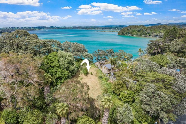 Photo of property in 415 Leigh Road, Whangateau, 0985