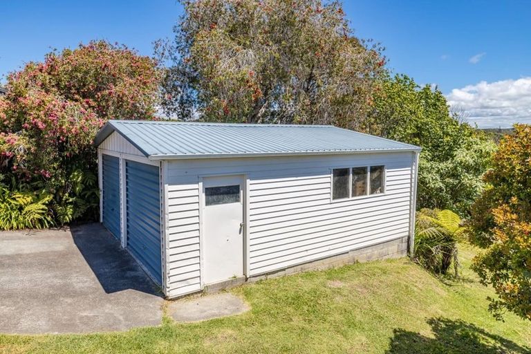 Photo of property in 10 Taumata Close, Paihia, 0200