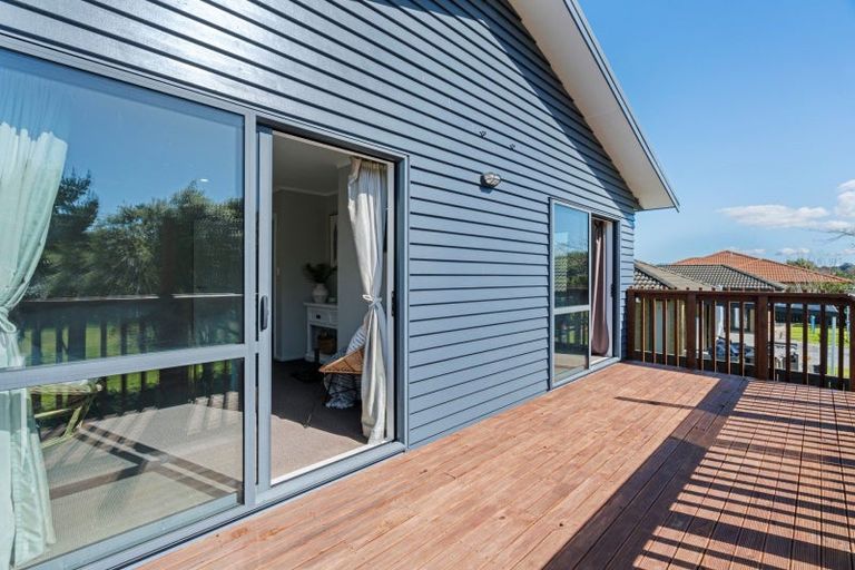 Photo of property in 24 Sauvignon Place, Pyes Pa, Tauranga, 3112