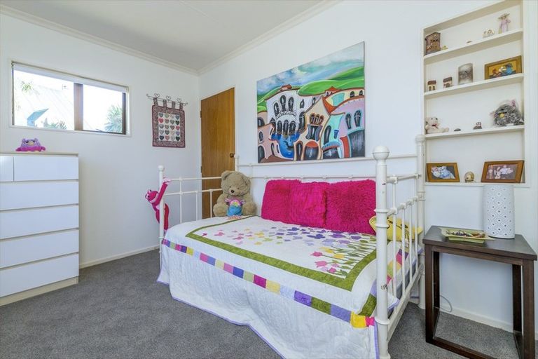 Photo of property in 70a Kennedy Drive, Levin, 5510