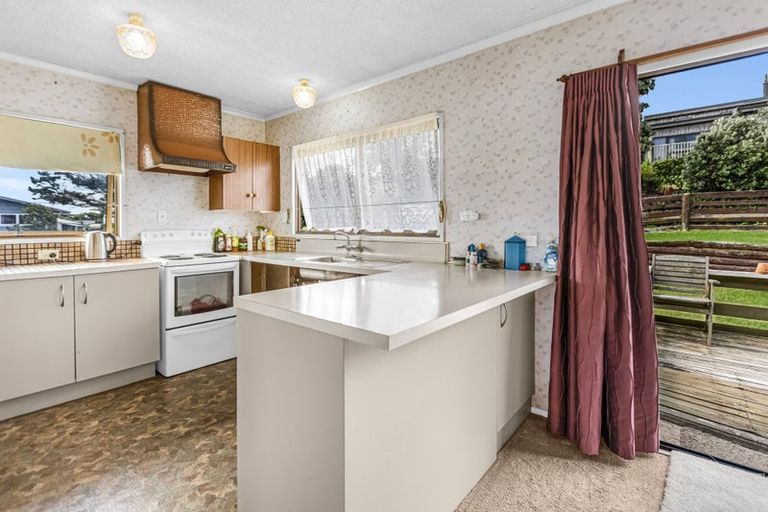 Photo of property in 661 Pukehina Parade, Pukehina, Te Puke, 3189