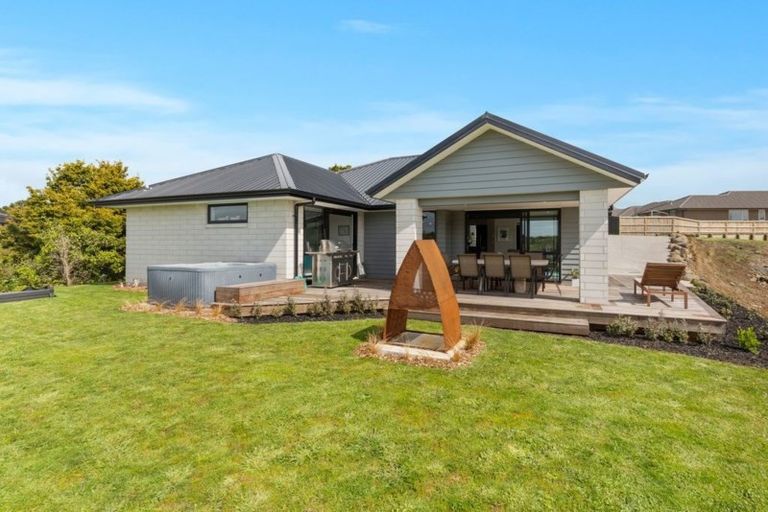 Photo of property in 14a Helenvale Crescent, Pokeno, 2402