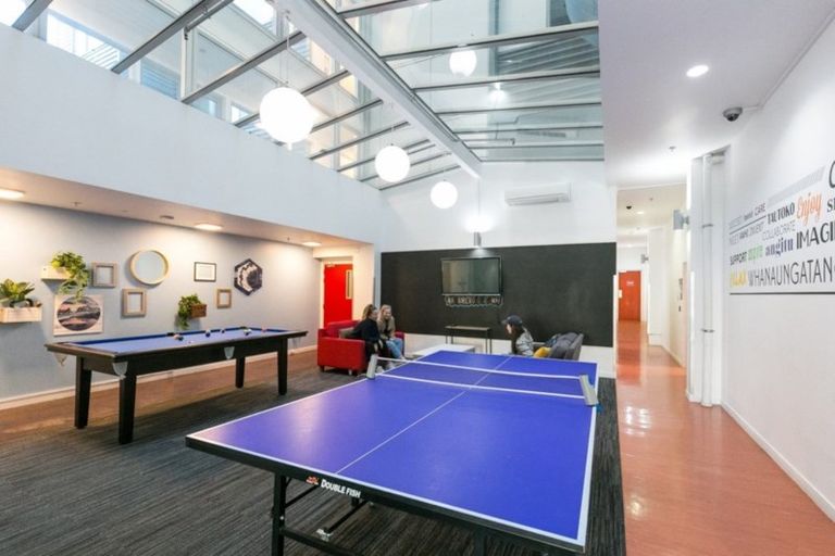 Photo of property in Cube Apartments, 8f/242 Taranaki Street, Mount Cook, Wellington, 6011