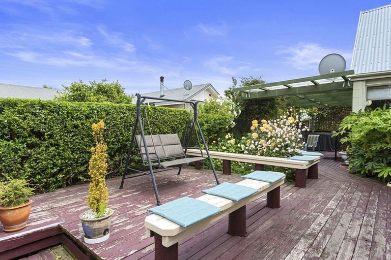 Photo of property in 14 Pound Street, Amberley, 7410